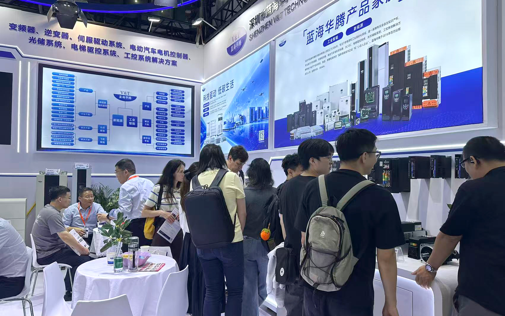 【工博会直击】乐竞体育亮相2026中国工博会，现场交流聚焦实际工况应用！(10161546367)